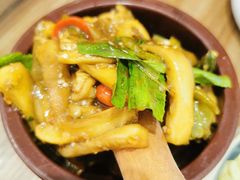 傣家酸辣舂茄子-云海肴·汽锅鸡·云南菜(广安门天虹店)