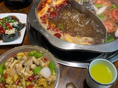 秘制牛骨汤麻辣锅底-贵州黄牛肉(西溪湿地店)
