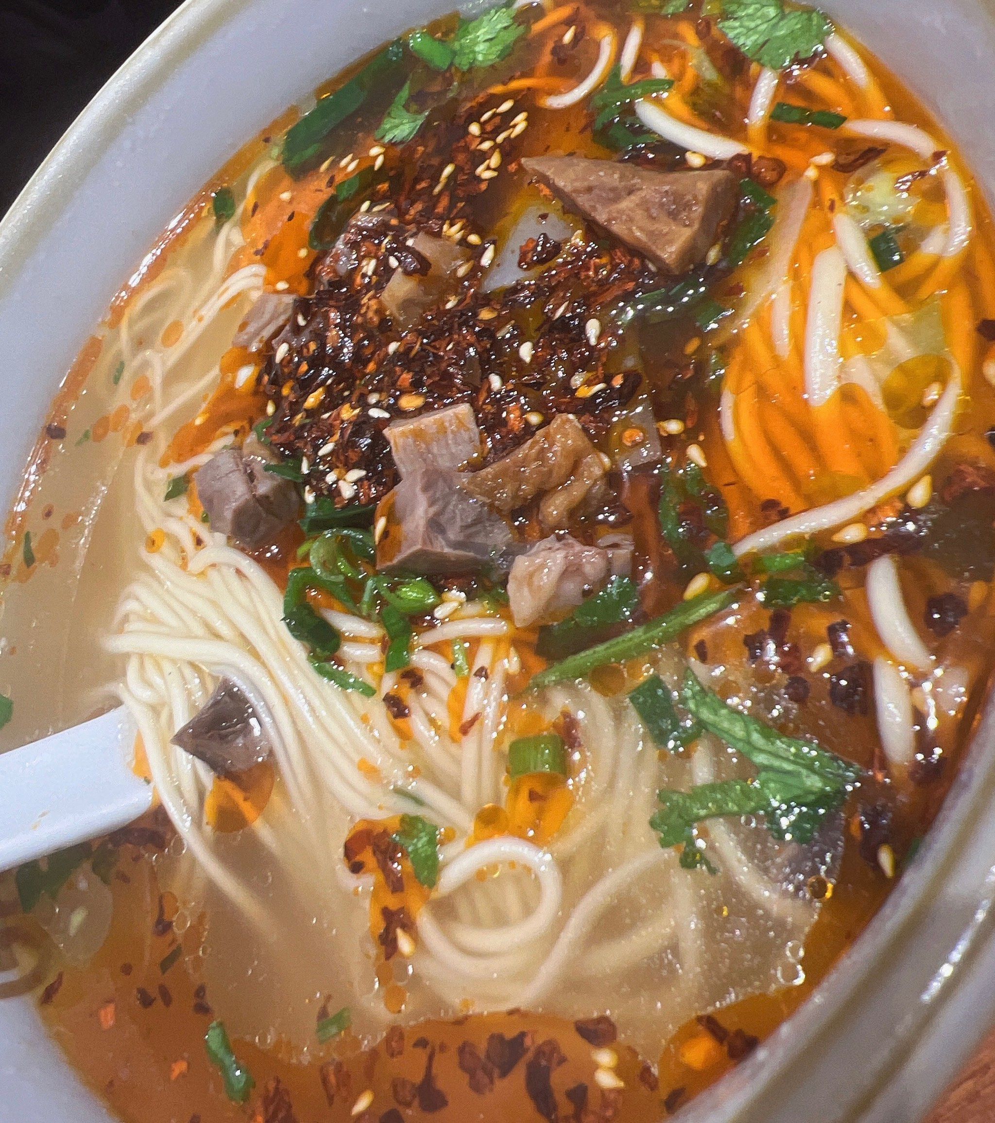 "张拉拉"牛肉面