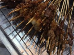 -兄弟小串(华新·名筑店)