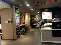 -麦当劳(杭州西湖银泰百货店)