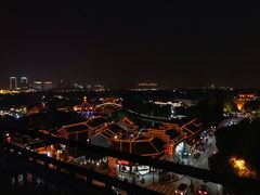 -顽啤熊·酒客酒馆(苏城夜景必选店)