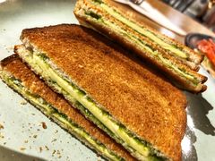 咖椰吐司-HELLO 27 意面·沙拉·帕尼尼