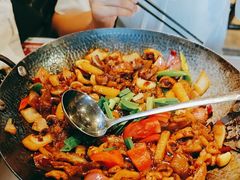 -富正毅三下锅·湘西韵味(天门山索道店)