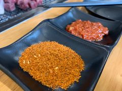 -肉甲韩国木炭烤肉(新壹街1店)
