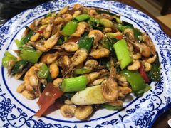-阿鹏故事云南野生菌火锅(人民路店)