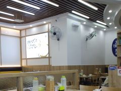 -三清洞摩西韩式年糕火锅(威高广场店)