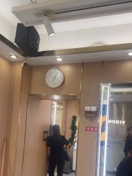 -一東造型烫发染发