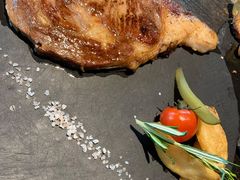 厚烤澳洲JBS谷饲140天牛扒-喜洲吧·江畔老船厂·庭院餐厅(喜临院店)