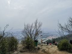-灵岩山风景区
