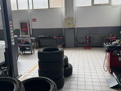 -迪师宝马奔驰专修·维修保养