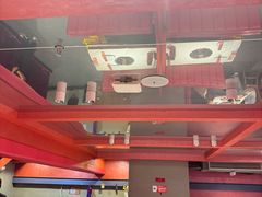 -何师傅美蛙鱼头(汉街店)