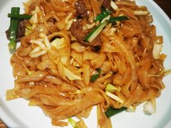 干炒牛河-如轩·海鲜砂锅粥·潮汕菜(海珠店)