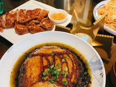 梅菜扣肉-黄鹤天厨·泡椒田鸡创始者(莲花店)