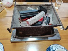 -宏兴烤鱼山庄(宣恩总店)