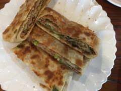 -溢心园香河肉饼总店