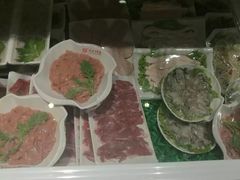 -袁记串串香(泉水轻轨站店)