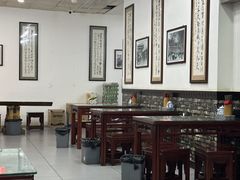 -牛一嘴·兰州牛肉面·大盘鸡(财富中心店)