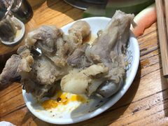 -渝悦花田·大骨火锅(尚贤居店)