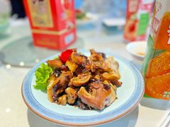 -海派美食·家宴海鲜青岛菜·石锅鲽鱼头(东方城店)