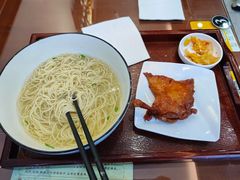 -百年老字号·观振兴蟹黄面·三虾面·苏式面(观前街富仁坊巷店)