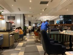 -港丽餐厅(高德置地店)