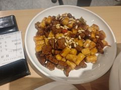 松子牛肉炒年糕-兔爸私家小厨(新北万达店)