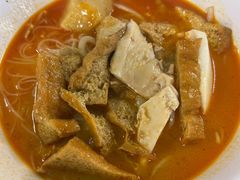 -亚王咖喱鸡米粉面