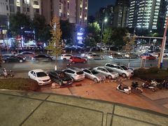 -老三样·美食研究中心(世贸路店)