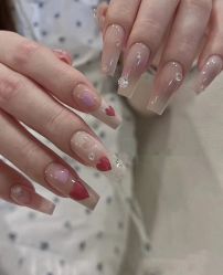 -悦指间美甲美睫