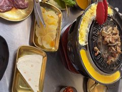 -胡悦里韩式烤肉(芝罘万达广场店)