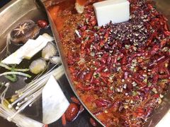 -沸炉重庆老火锅(军事博物馆店)