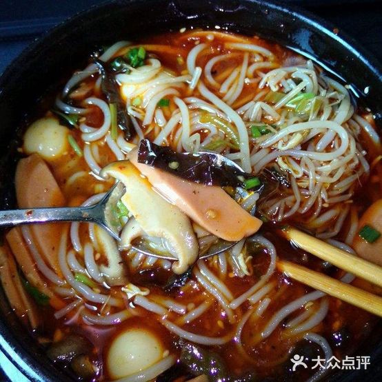 回桥缘云南过桥米线(迎宾路店)