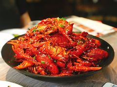 -巴厘龙虾·榜首油焖大虾(音乐学院·沿江酒馆店)