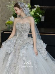 点击看大图 -Renee芮亦婚纱