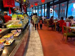 自助取餐区-东方明珠·可口可乐欢乐餐厅