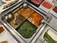-海底捞火锅(高新万达广场店)