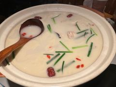 鱼钩鱼炖汤-老阿爸鲜鱼土菜(园区永旺店)