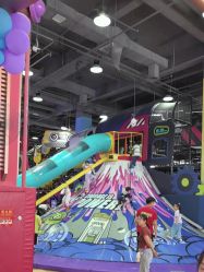 -欧酷世界动力星球(王府井奥莱UP TOWN店)