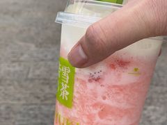 霸气芝士草莓-奈雪的茶(大梅沙8号仓店)