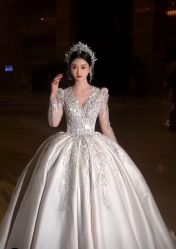 -莫小姐婚纱