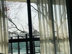 -上海怡沁园度假酒店