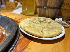 -大众跷脚牛肉馆·非遗传承单位(峨眉山店)