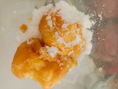 奶油炸糕-聚德华天护国寺小吃(甜水园店)
