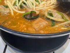 -肥汁米蘭香港米线(长宁来福士店)