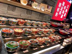-老牌坊云南鱼豆花火锅(哈西万达店)
