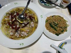 酸菜鸭嘴鱼-漓江又一軒·广西菜·桂林米粉(梅林店)