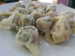 -溢香专业制作饺子云吞(莲花二村店)