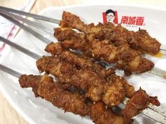 -南城香·饭香串香馄饨香(青年路店)