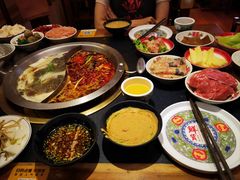 -沸炉重庆老火锅(军事博物馆店)